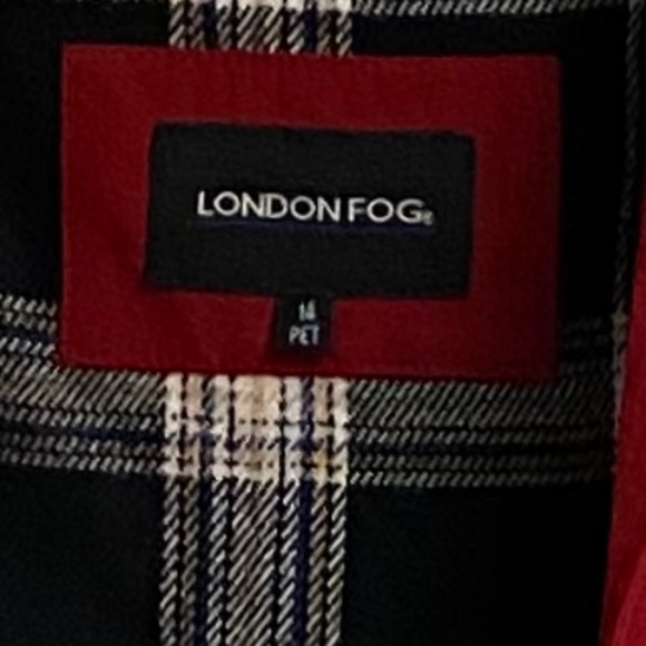 London Fog coat - Picture 8 of 8